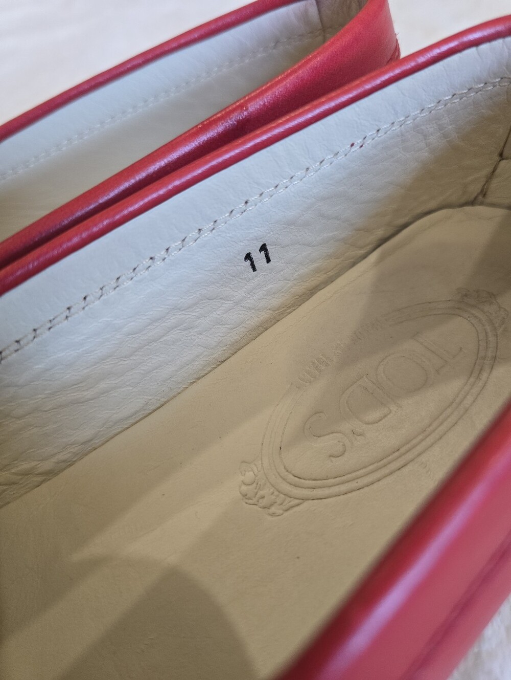 Tod’s Gommino Red Leather Driving Loafer Vintage Women's Size 11 Penny Loafer - Picture 7 of 13